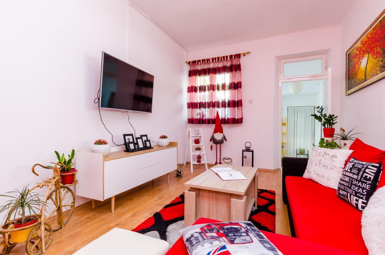 Holiday Home Lungo Mare Mlini Ngoại thất bức ảnh